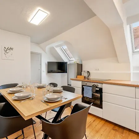 Sali Homes - - Altstadt Gg 95 Apartmán