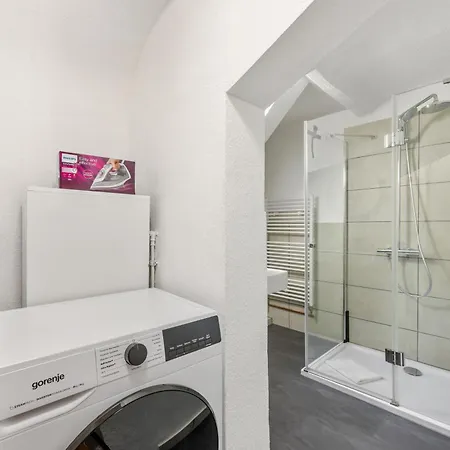 Apartmán Sali Homes - - Altstadt Gg 95 *